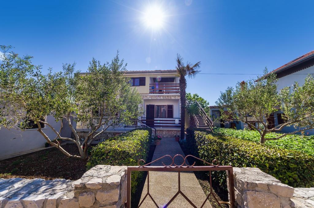Apartment Sime Nin Exterior photo